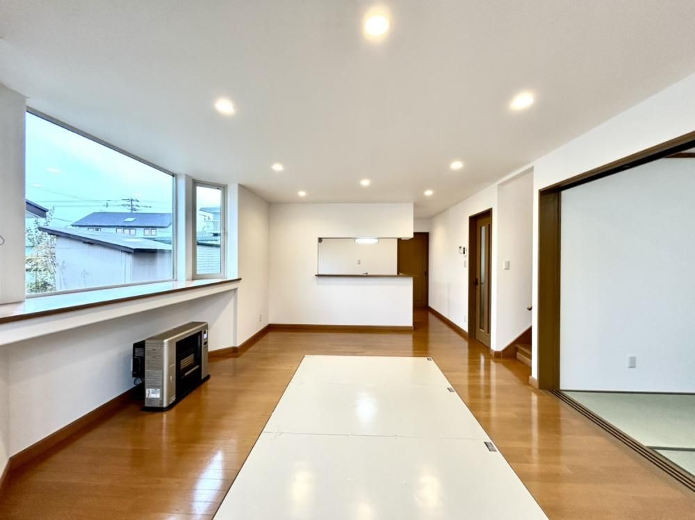 Renovated 3LDK House in Noboribetsu Hokkaido with Parking - Thumbnail 2