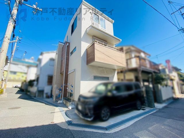 Modern 3LDK Corner Lot House for Sale in Kobe Suma Ward - Thumbnail 2