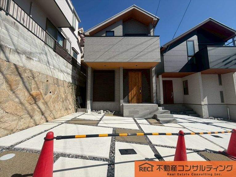 New Build 3SLDK House Near Oji Koen Station, Kobe - Thumbnail 2