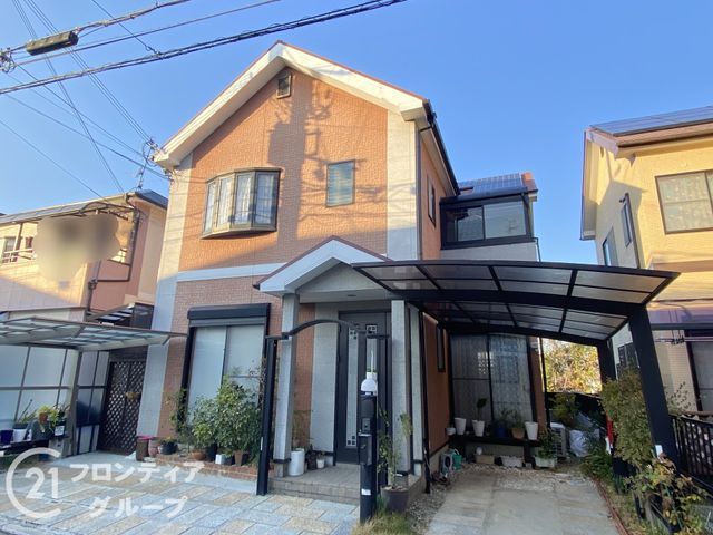 4LDK Family House for Sale in Sakai, Osaka - Spacious & All-Electric - Thumbnail 3