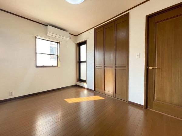 4LDK Detached House for Sale near Tamaide Station, Osaka - Thumbnail 4