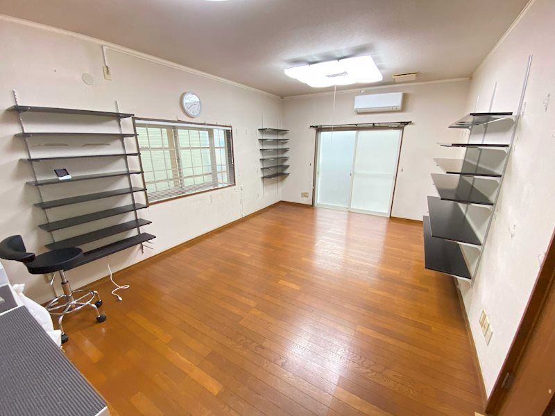 4LDK House for Sale in Ise City, Mie - 101.02 sqm - Thumbnail 2