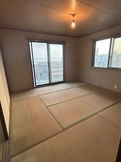 6LDK Two-Generation House for Sale in Kobe's Suma Ward - Thumbnail 4
