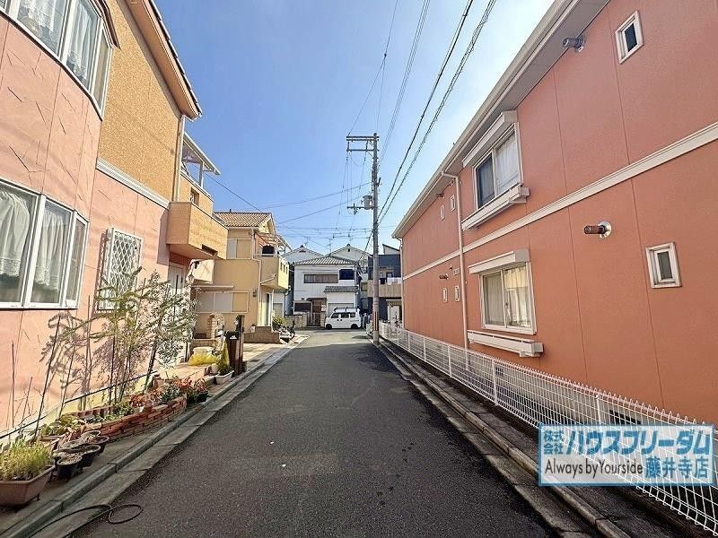 3LDK Corner Lot House in Habikino, Osaka | 2003 Build - Thumbnail 3