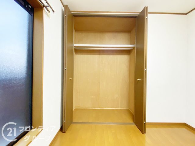 Modern 4LDK Detached House for Sale in Sakai, Osaka - Thumbnail 4