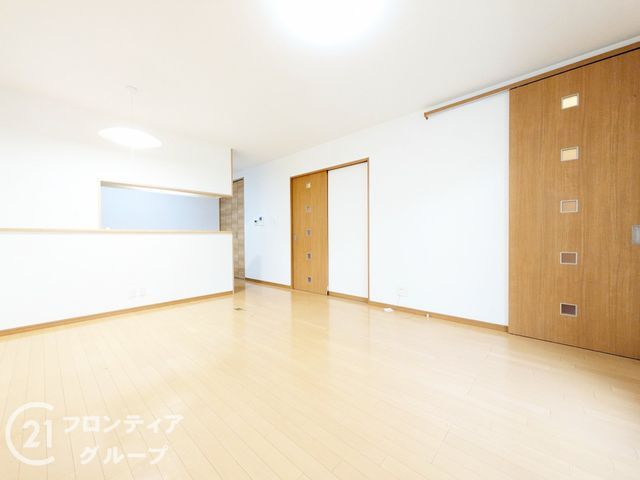 3LDK Detached House for Sale in Kobe Nagata Ward, Hyogo - Thumbnail 3