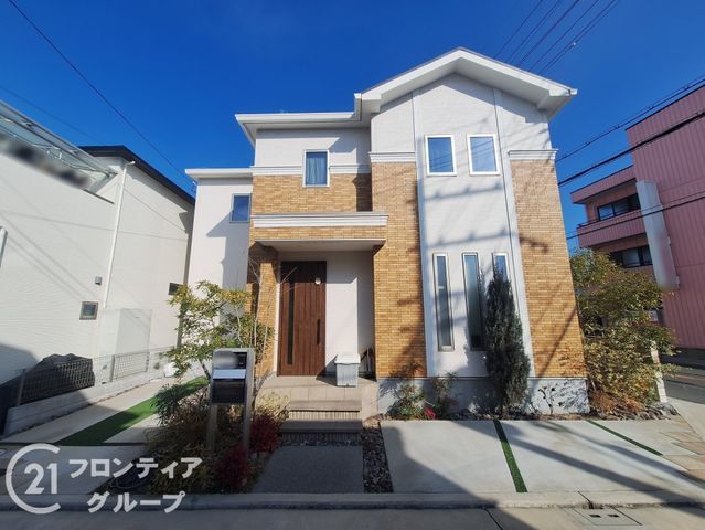 Modern 3LDK House for Sale in Sakai, Osaka - Built 2022 - Thumbnail 2