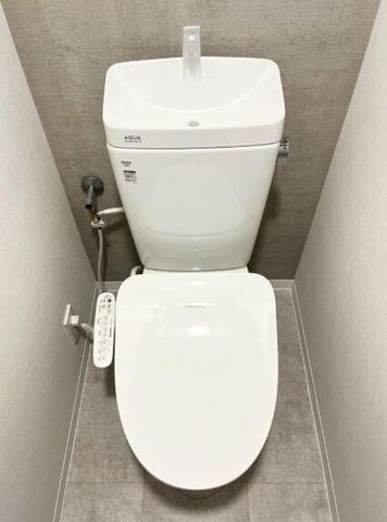 Renovated 4LDK House for Sale in Kadoma City, Osaka - Thumbnail 4