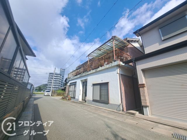 7SDK House Near Oshio Station, Himeji - Natural Materials, 149.5m² - Thumbnail 2