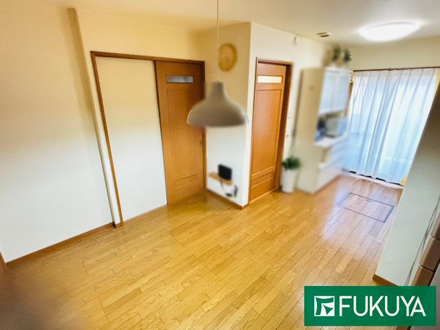 4LDK Detached House for Sale in Yamashina, Kyoto - Thumbnail 3