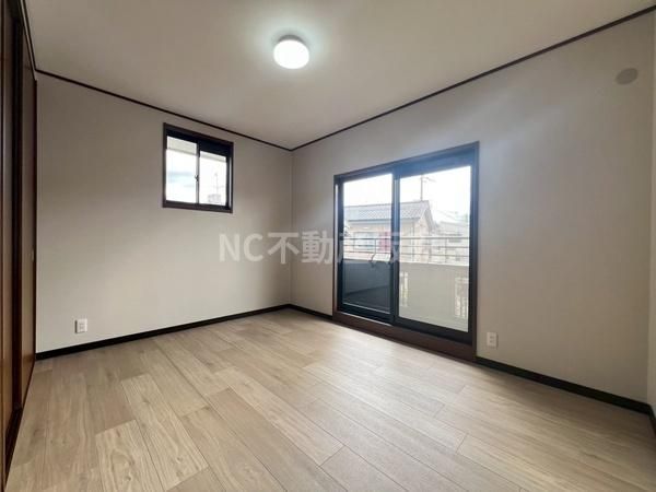 Renovated 5SLDK House in Yao City, Osaka, 128.79 sqm - Thumbnail 3