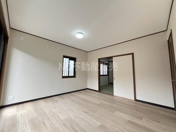 Renovated 5SLDK House in Yao City, Osaka, 128.79 sqm - Thumbnail 4