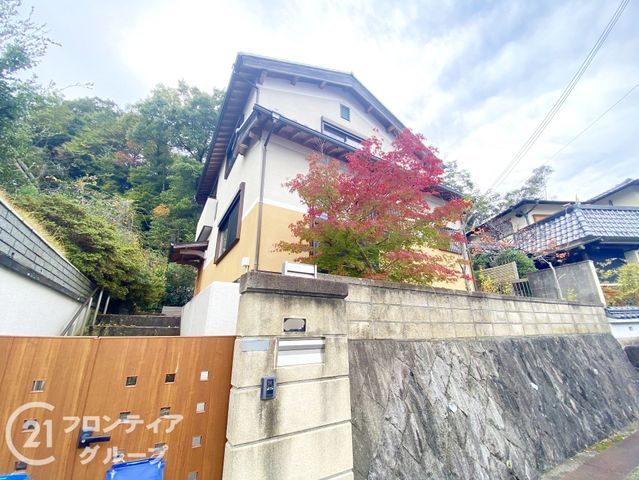 3LDK Detached House with Walk-in Closet in Katano, Osaka - Thumbnail 3