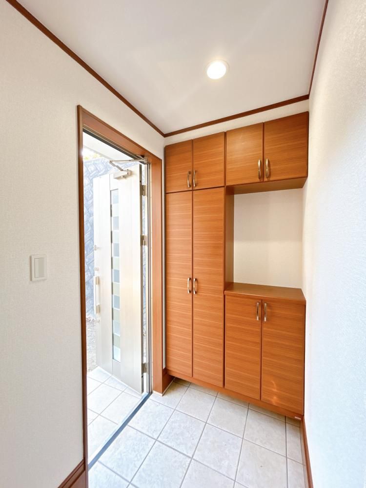 Renovated 3LDK House near Suzurandai Station, Kobe - Thumbnail 2