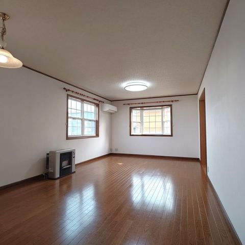 5LDK Detached House for Sale in Tomakomai, Hokkaido - Thumbnail 4