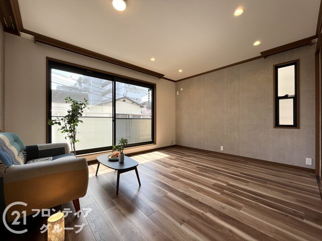 Renovated 3LDK House for Sale in Itami, Hyogo - Thumbnail 3