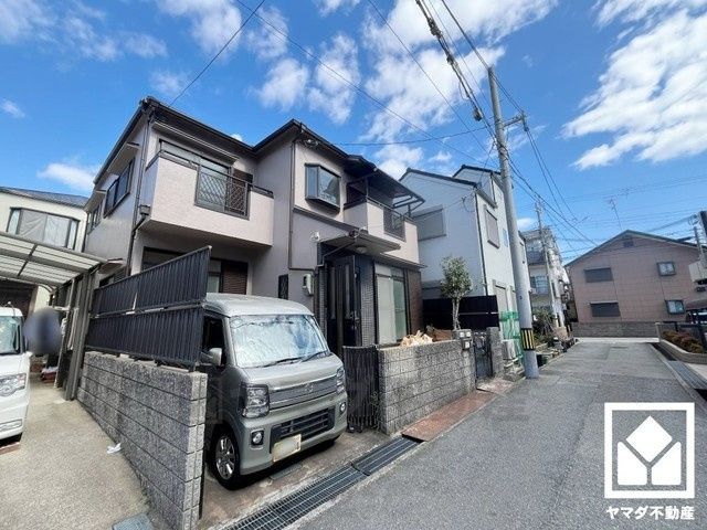 Renovated 4LDK House in Amagasaki, Hyogo - 110.97 sqm - Thumbnail 2
