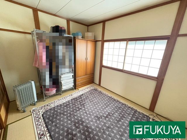 Renovated 3DK House for Sale near JR Nagase Station, Higashi-Osaka - Thumbnail 3