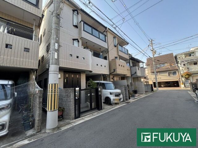 3SLDK House for Sale in Matsubara, Osaka - 113 sqm - Thumbnail 2