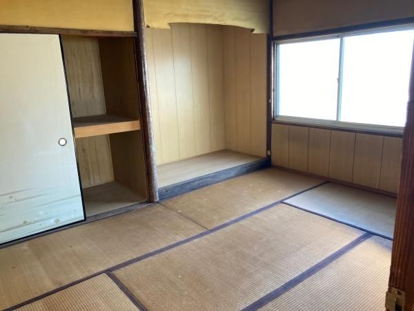 8DK Vacant House in Wakayama City for Sale - Thumbnail 2