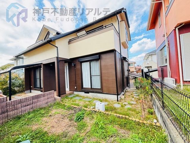 Renovated 4LDK House with Garden for Sale in Kobe's Suma Ward - Thumbnail 4