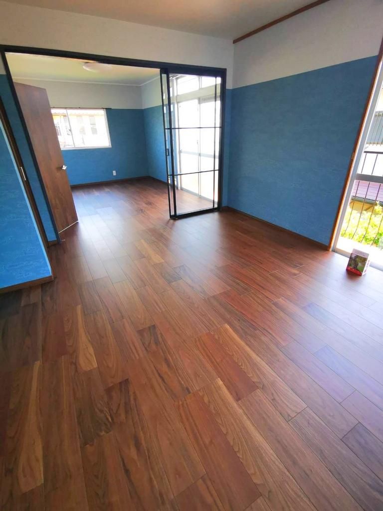 5LDK Detached House for Sale in Sennan City, Osaka - Thumbnail 3