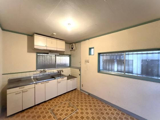 4DK Detached House for Sale in Yawata, Kyoto - 87.48 sqm - Thumbnail 4