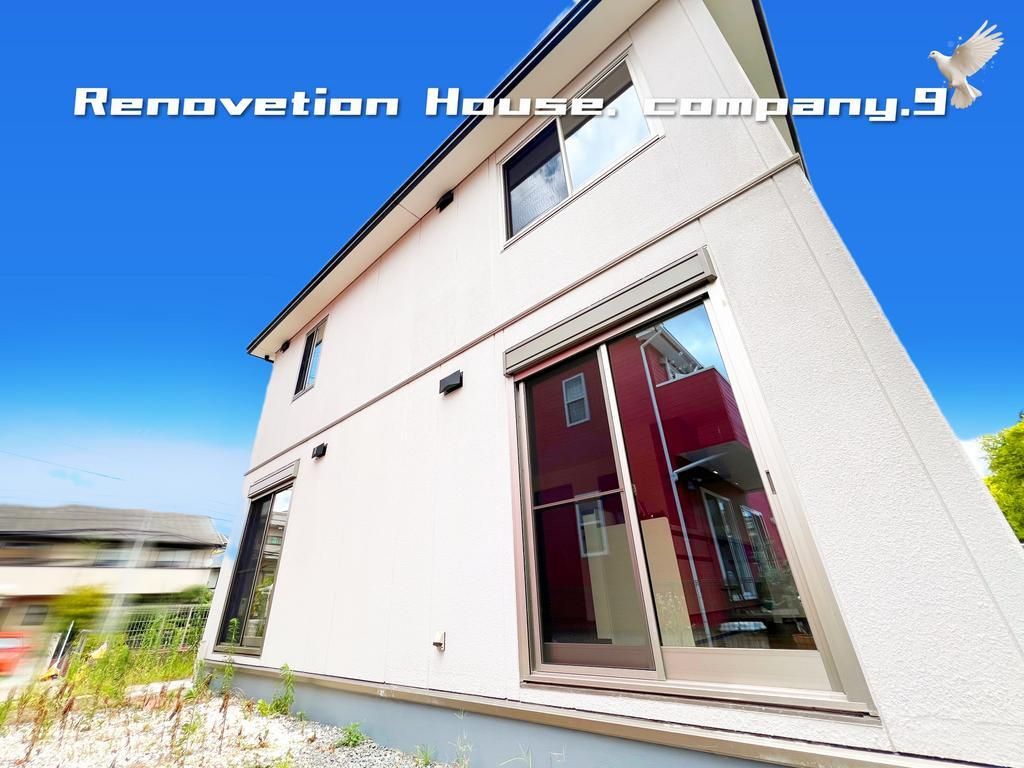 Renovated 3LDK House with Solar Power in Shijonawati, Osaka - Thumbnail 2