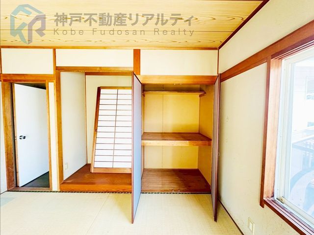 4LDK Detached House for Sale in Take no Dai, Kobe - Thumbnail 2