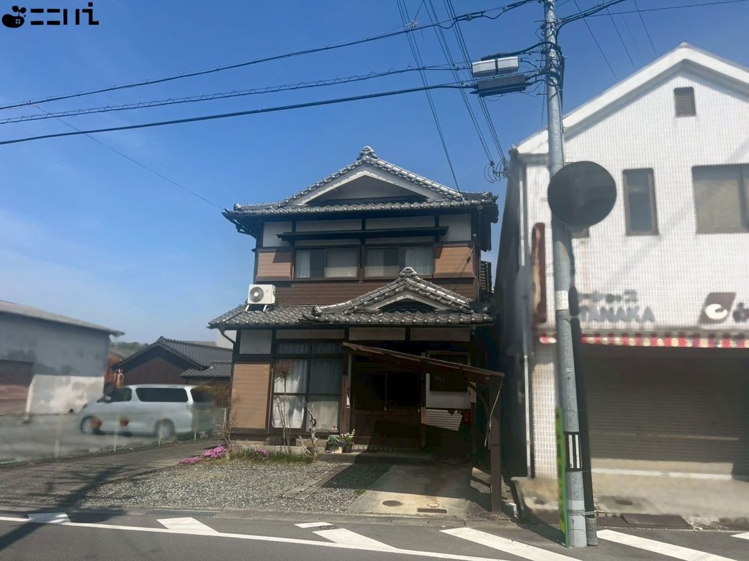7DK House Near Oishi Station in Himeji, Hyogo - Thumbnail 3