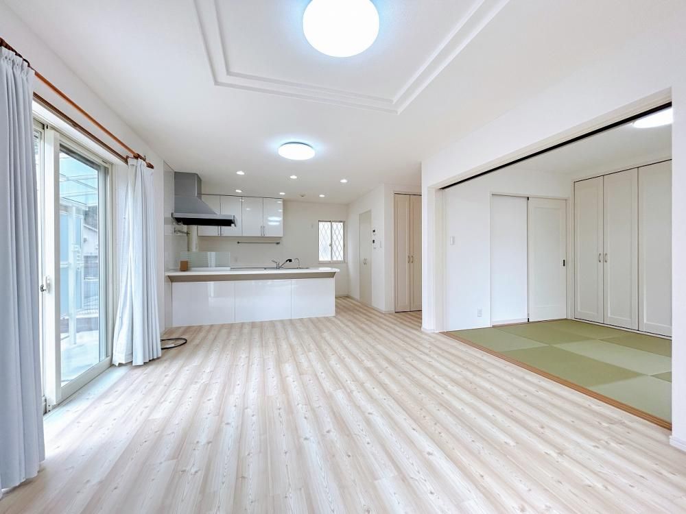 4SLDK Detached House for Sale in Himeji, Hyogo - 1999万 Yen - Thumbnail 3