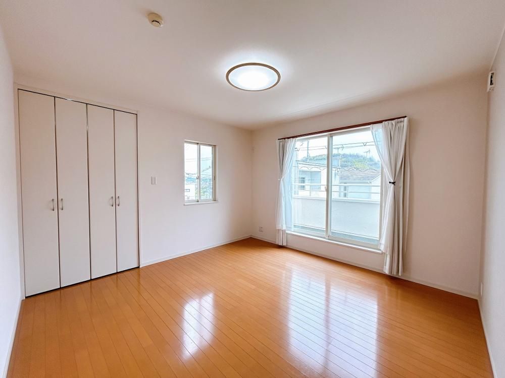 4SLDK Detached House for Sale in Himeji, Hyogo - 1999万 Yen - Thumbnail 4