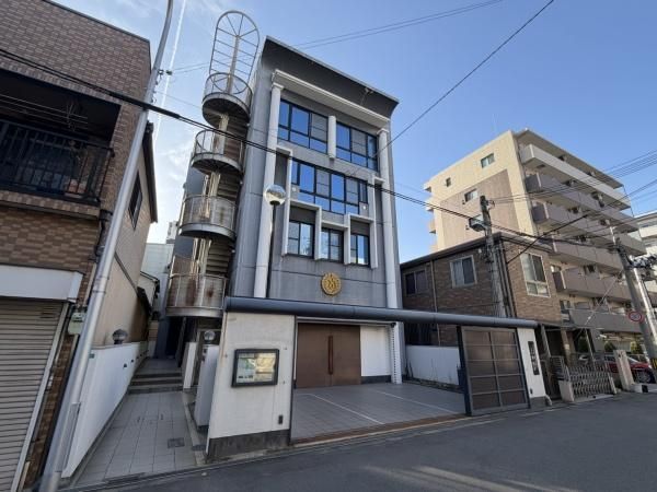 12SLDK House for Sale in Naniwa-ku Osaka 619.89 sqm - Thumbnail 2