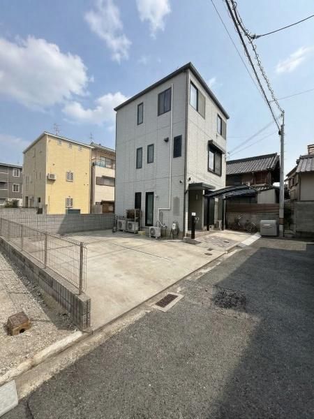 4SLDK House with Parking for 5 in Higashi-Osaka, Osaka - Thumbnail 2