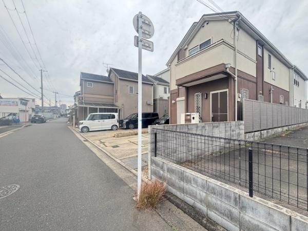 4LDK Detached House for Sale in Higashiosaka, Osaka - Thumbnail 4