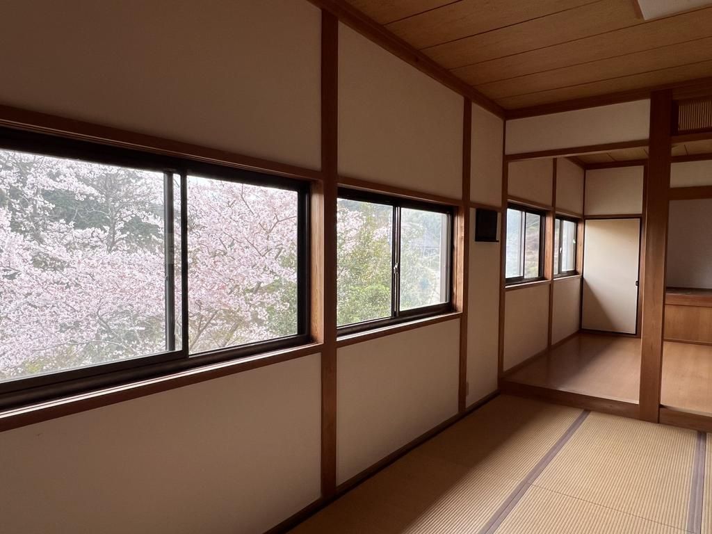 5DK House for Sale in Nara City, 231.86 sqm - Thumbnail 4