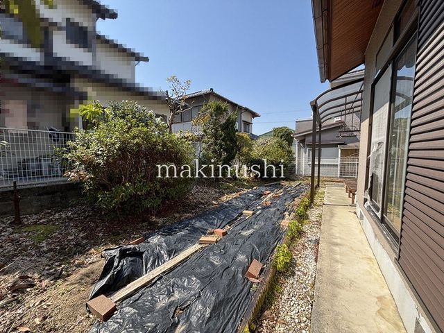 4LDK House with Large Garden for Sale in Kawachinagano, Osaka - Thumbnail 2