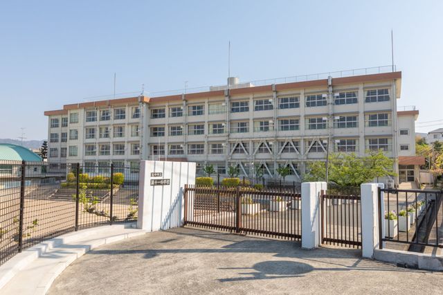 6DK Detached House for Sale near Shoro Station, Toyonaka - Thumbnail 4