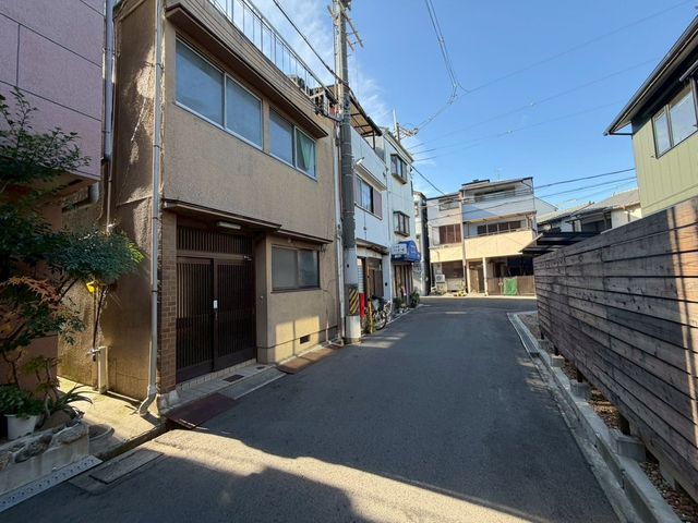 Terrace House for Sale in Moriguchi, Osaka - 4SDK, 63.01 sqm - Thumbnail 2