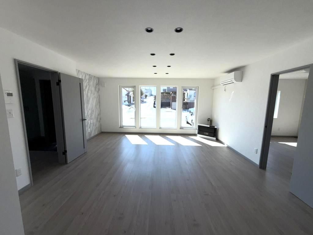 Renovated 3LDK Single-Story House in Kitami, Hokkaido - Thumbnail 3