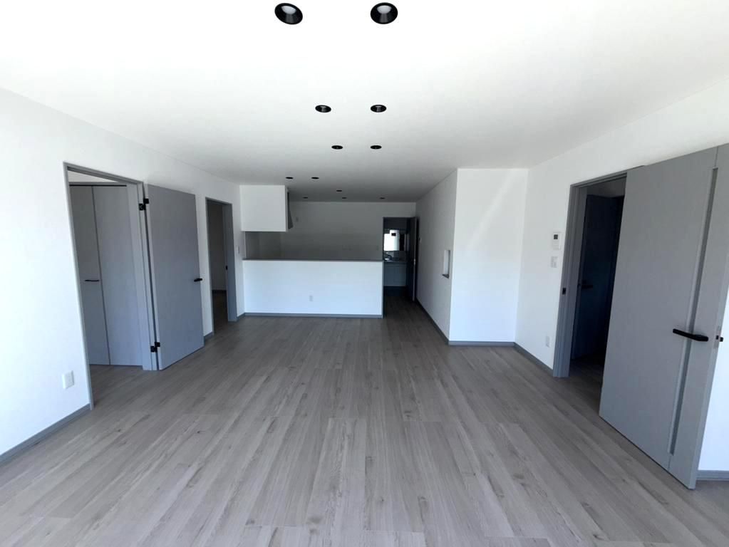 Renovated 3LDK Single-Story House in Kitami, Hokkaido - Thumbnail 2