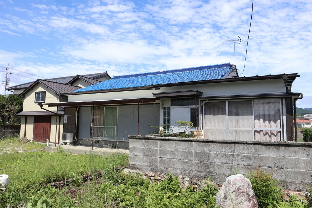 Farmhouse with Land for Sale in Nankoku, Kochi - Thumbnail 2