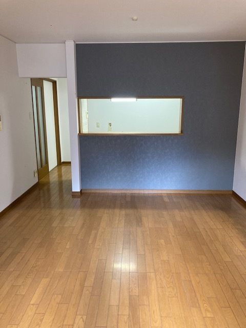 Renovated 5SLDK Detached House Near Station in Hashimoto, Wakayama - Thumbnail 2