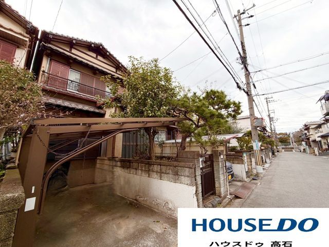 5DK Detached House for Sale in Takashi City, Osaka - Thumbnail 2