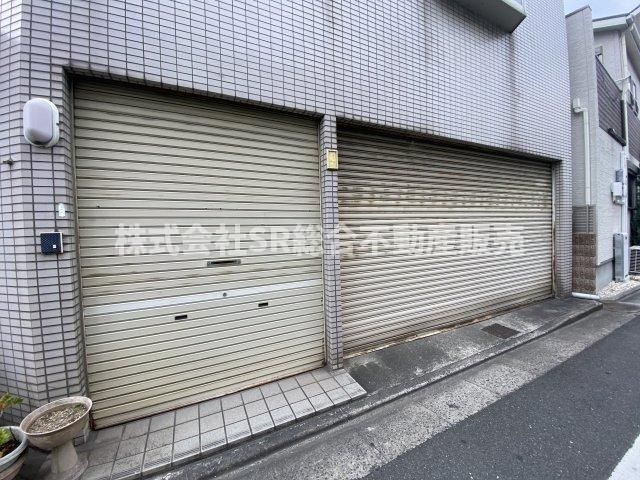 5LDK Steel-Frame House with Office Space in Higashiosaka - Thumbnail 3