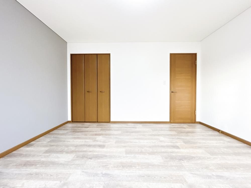 Renovated 4LDK House with Garden in Eniwa, Hokkaido - Thumbnail 4