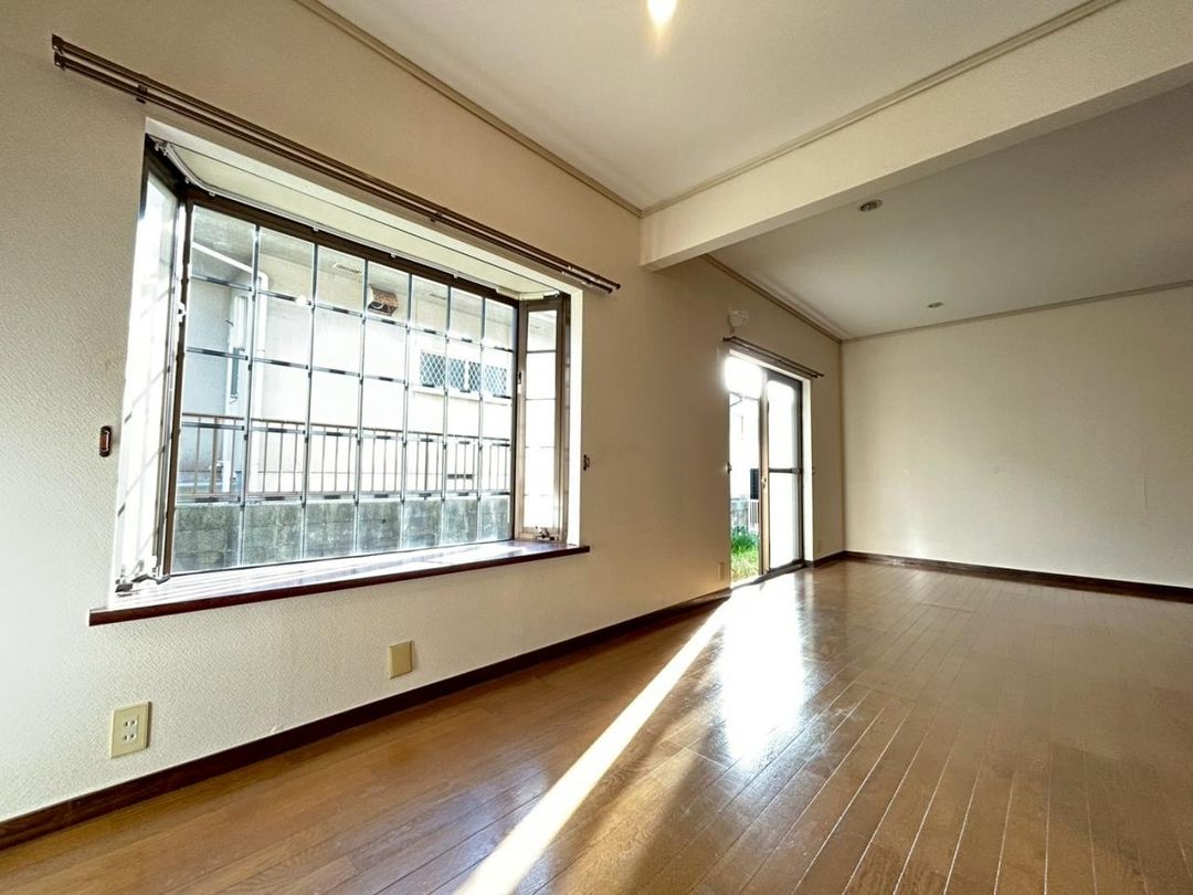 5LDK Detached House for Sale in Misaki Town, Osaka - Thumbnail 4