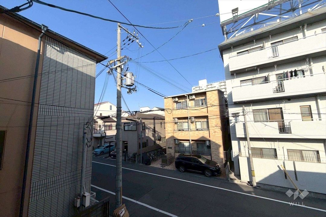 4LDK Family House for Sale in Yodogawa Ward, Osaka - Thumbnail 2