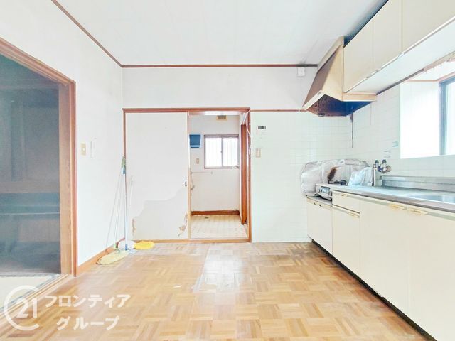 Traditional 4DK House in Himeji with Parking Near Station - Thumbnail 4