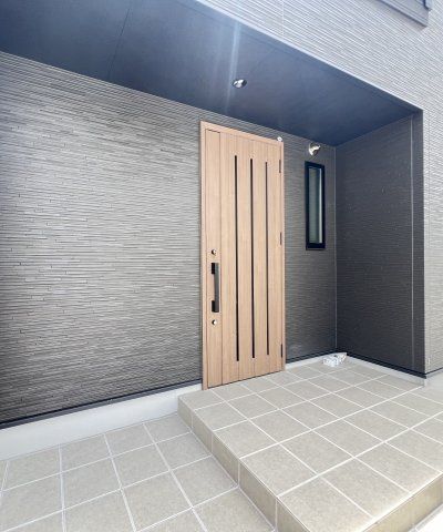 Modern 4LDK Single-Story House for Sale in Kōryō, Nara - Thumbnail 3